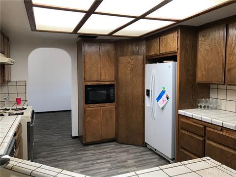 12578 Sholic Rd, Apple Valley, CA 92308 photo 10