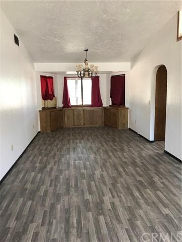 12578 Sholic Rd, Apple Valley, CA 92308 photo 5