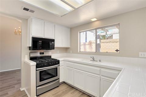 8075 Linares Ave, Riverside, CA 92509 photo 9