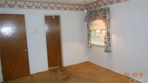 186 E Virginia St, Rialto, CA 92376 photo 26