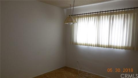 186 E Virginia St, Rialto, CA 92376 photo 21