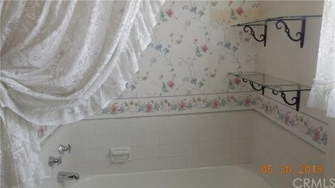 186 E Virginia St, Rialto, CA 92376 photo 20