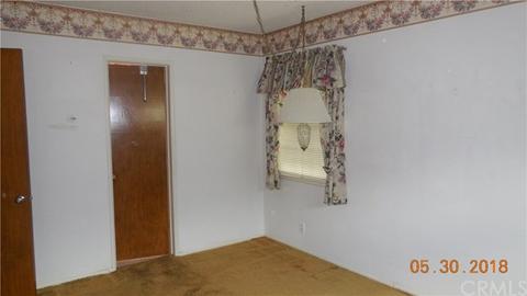 186 E Virginia St, Rialto, CA 92376 photo 24
