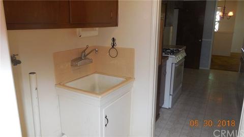 186 E Virginia St, Rialto, CA 92376 photo 12