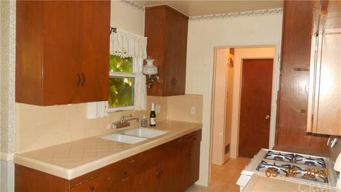 186 E Virginia St, Rialto, CA 92376 photo 10