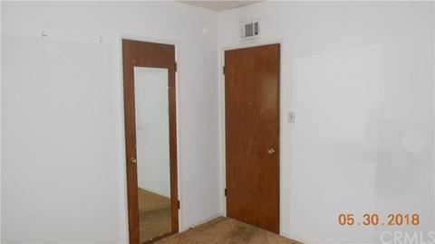 186 E Virginia St, Rialto, CA 92376 photo 22