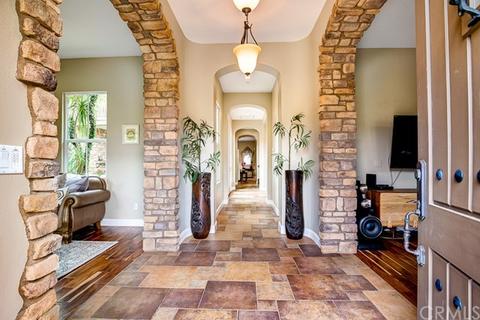 31200 Sutherland Dr, Redlands, CA 92373 photo 4
