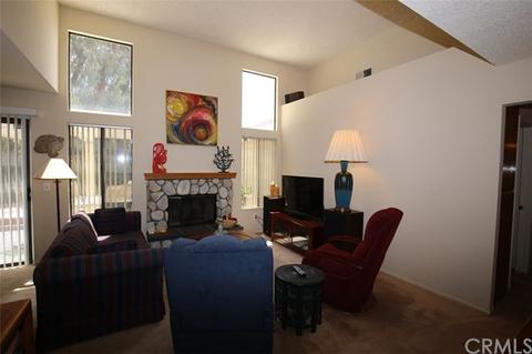 28925 Shadow Creek Ln, Highland, CA 92346 photo 3