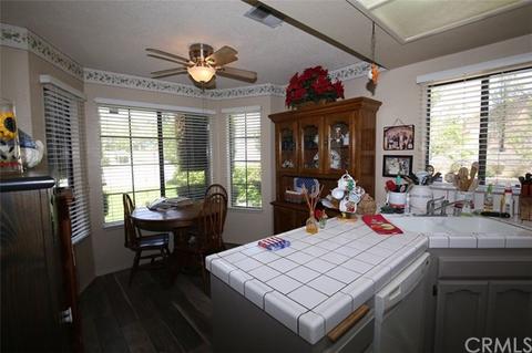 28925 Shadow Creek Ln, Highland, CA 92346 photo 6