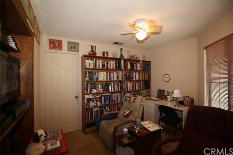 28925 Shadow Creek Ln, Highland, CA 92346 photo 16
