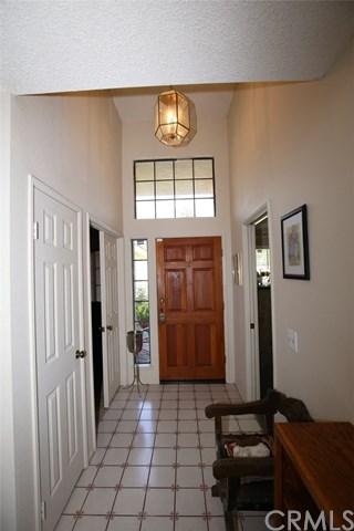 28925 Shadow Creek Ln, Highland, CA 92346 photo 2