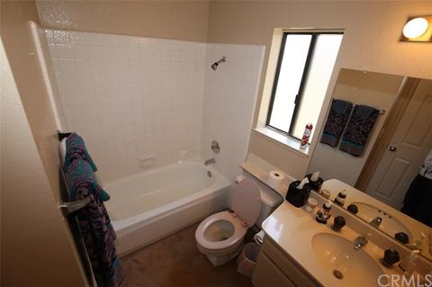 28925 Shadow Creek Ln, Highland, CA 92346 photo 15