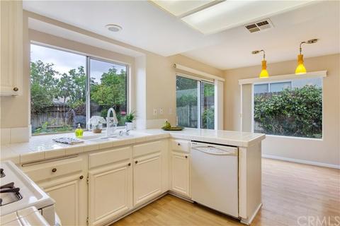 31264 Nice, Mentone, CA 92359 photo 7
