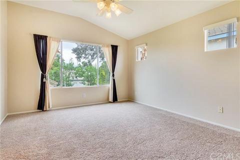 31264 Nice, Mentone, CA 92359 photo 11