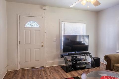832 E H St, Colton, CA 92324 photo 5