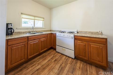 832 E H St, Colton, CA 92324 photo 10