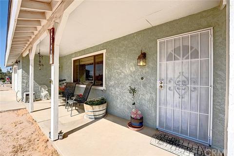 8445 8th Ave, Hesperia, CA 92345 photo 5