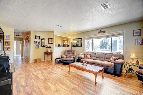 8445 8th Ave, Hesperia, CA 92345 photo 9