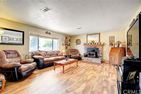 8445 8th Ave, Hesperia, CA 92345 photo 8