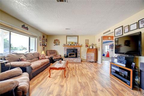 8445 8th Ave, Hesperia, CA 92345 photo 7
