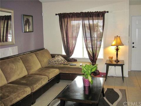 1096 Eucalyptus Dr, Banning, CA 92220 photo 3