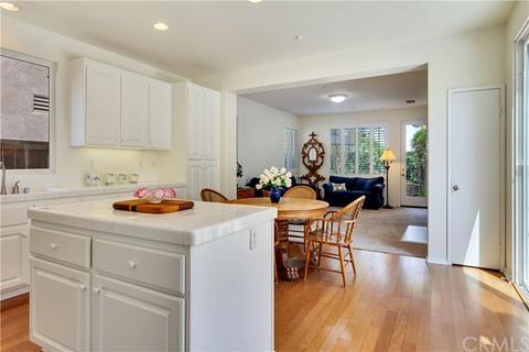 470 Sonora Cir, Redlands, CA 92373 photo 4