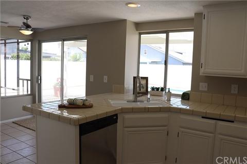 837 Beal Ct, Redlands, CA 92374 photo 16