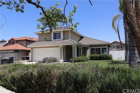 837 Beal Ct, Redlands, CA 92374 photo 2