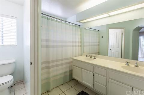 7157 Sunset Ln, Highland, CA 92346 photo 14