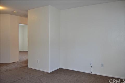13495 Jennifer Ln, Yucaipa, CA 92399 photo 57