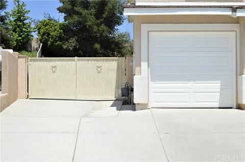 13495 Jennifer Ln, Yucaipa, CA 92399 photo 28