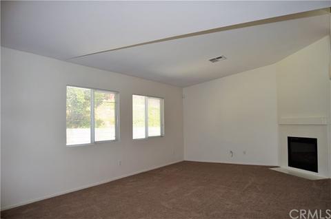13495 Jennifer Ln, Yucaipa, CA 92399 photo 13
