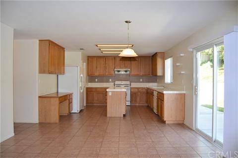 13495 Jennifer Ln, Yucaipa, CA 92399 photo 31
