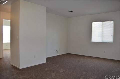 13495 Jennifer Ln, Yucaipa, CA 92399 photo 58