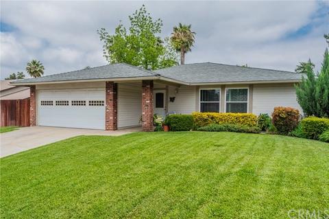 35544 Teja Ct, Yucaipa, CA 92399 photo 2