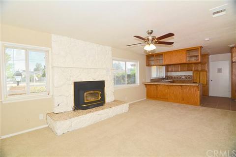 17000 Mission St, Hesperia, CA 92345 photo 4