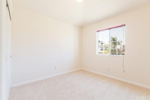 34226 Via Buena Dr, Yucaipa, CA 92399 photo 12
