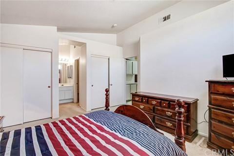 27862 Saturn St, Highland, CA 92346 photo 7