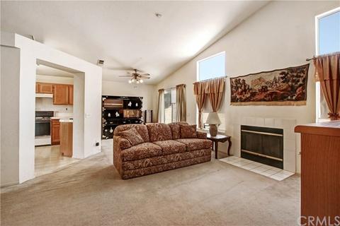 27862 Saturn St, Highland, CA 92346 photo 3