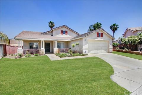 27862 Saturn St, Highland, CA 92346 photo 1