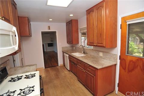 1059 W Yale St, Ontario, CA 91762 photo 4