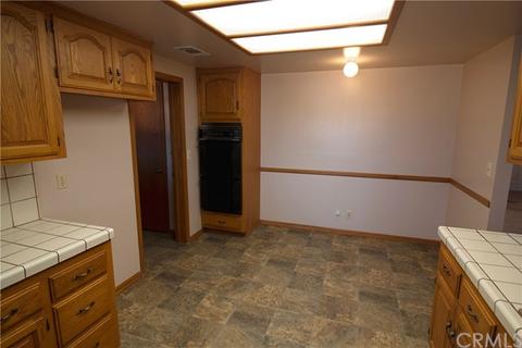 10858 6th Ave, Hesperia, CA 92345 photo 10