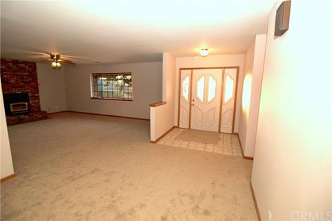 10858 6th Ave, Hesperia, CA 92345 photo 3