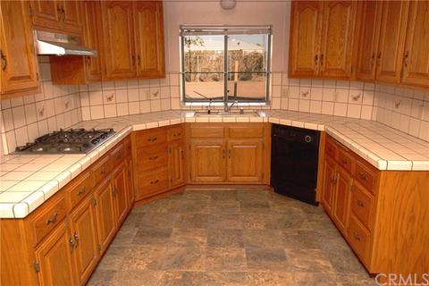 10858 6th Ave, Hesperia, CA 92345 photo 7
