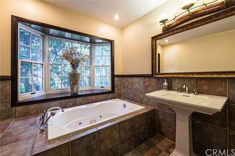 1433 Pacific St, Redlands, CA 92373 photo 28