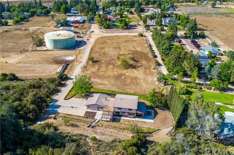36911 Lan Franc Rd, Yucaipa, CA 92399 photo 58