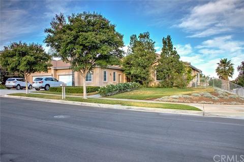 418 S La Salle St, Redlands, CA 92374 photo 2