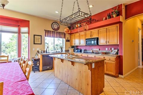 418 S La Salle St, Redlands, CA 92374 photo 8