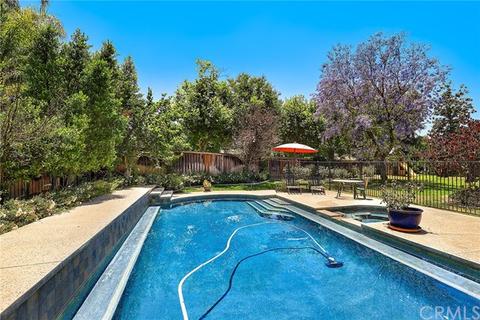 1655 Brittany Dr, Redlands, CA 92374 photo 31