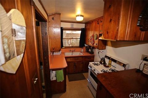 39543 Canyon Dr, Forest Falls, CA 92339 photo 9